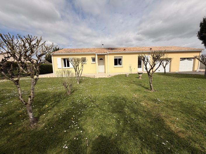 Image No.12-4 Bed House for sale