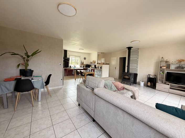 Image No.5-4 Bed House for sale