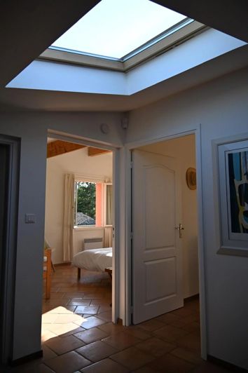 Image No.10-4 Bed House for sale