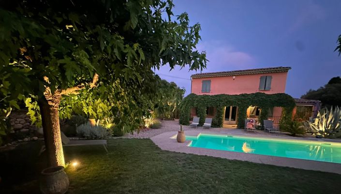 Image No.15-4 Bed House for sale