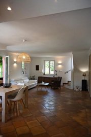 bb8609055d60caad17d89404f3c2173686c49050e7160