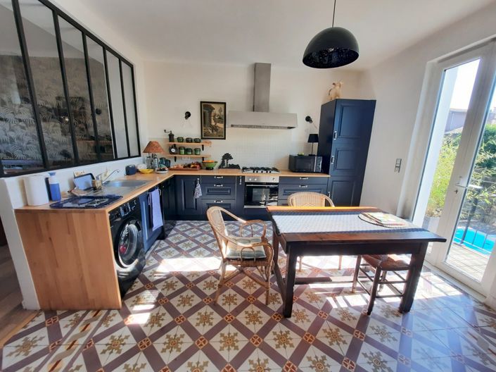 Image No.9-3 Bed House for sale