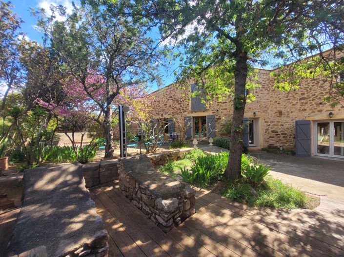 Image No.4-8 Bed House for sale