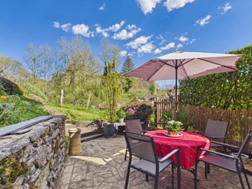 4d080982d5ec50ba0870815649e7e60ad482015ce3200