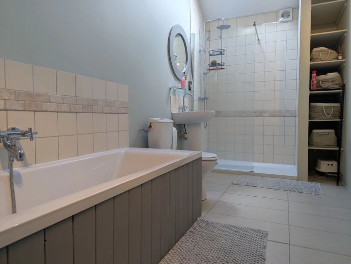 Image No.10-5 Bed Village House for sale