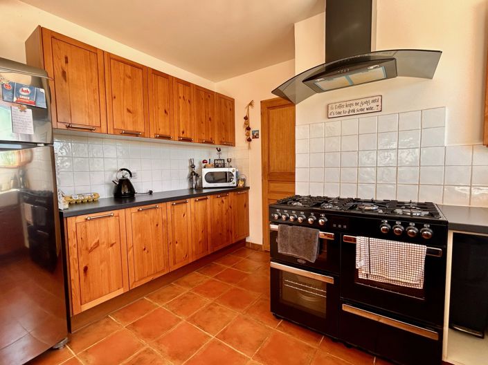 Image No.5-Maison de 4 chambres à vendre à Gourdon