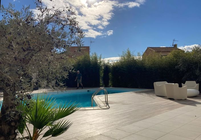 Image No.2-Maison de 5 chambres à vendre à Herault