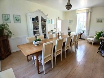 26c8e6819105fea2bbc9e906e561fa8e5bbce99eea257