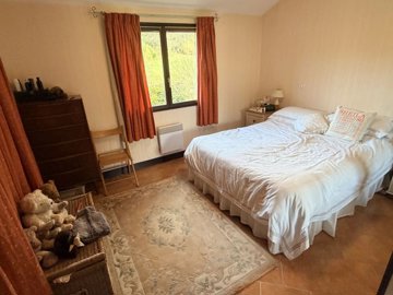 8dba5a617ec4de42746eeaa39d0b7268bf4077e54b409