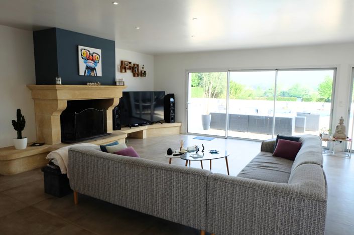 Image No.11-4 Bed House for sale