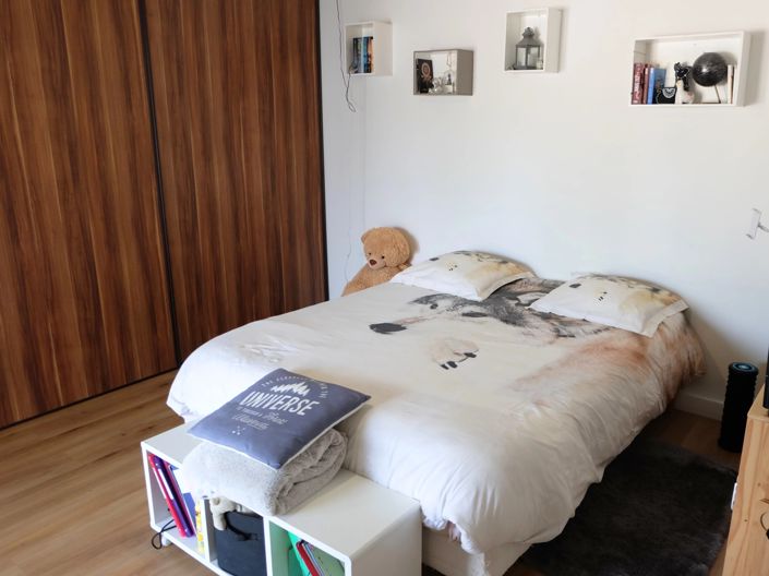 Image No.15-4 Bed House for sale