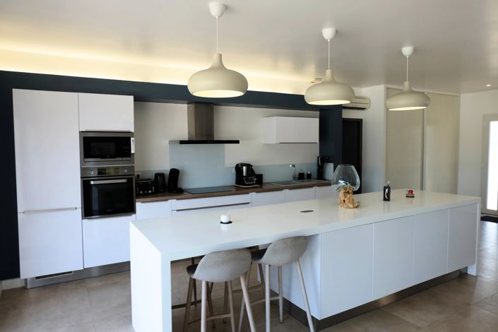 Image No.4-4 Bed House for sale