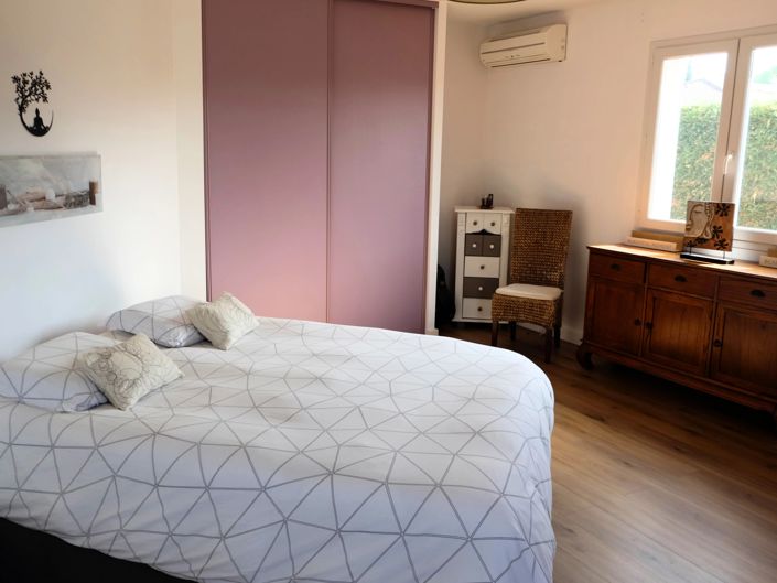 Image No.7-4 Bed House for sale