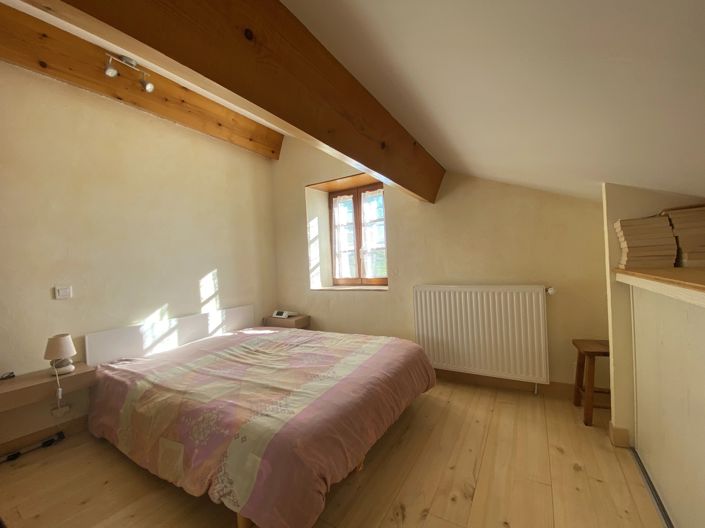 Image No.6-6 Bed House for sale