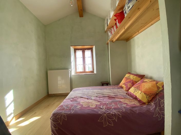 Image No.7-6 Bed House for sale