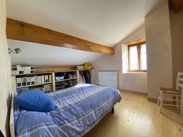 Image No.8-6 Bed House for sale