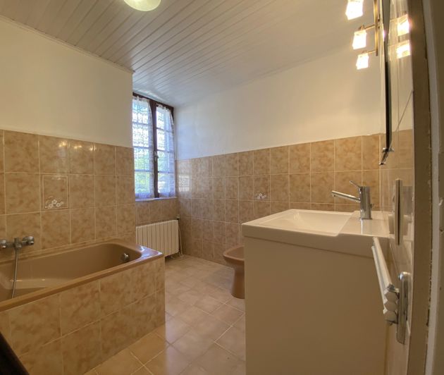 Image No.15-3 Bed House for sale