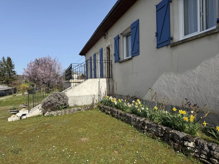 Image No.13-4 Bed House for sale