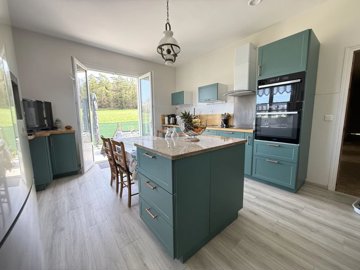 a1c76c9be806695a870a1c1e113f27f8c6751efa3f403