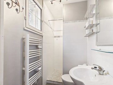 8a275ce932707a1eb076b503b05dd9a06303f7cd72200