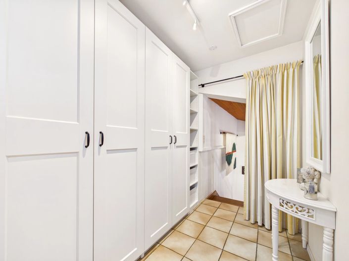 Image No.14-3 Bed House for sale