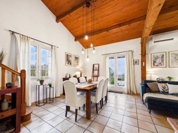 beccf95f628f7db4082f966706f45d51ea2097b067200