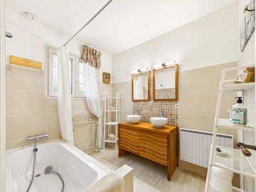 cb5672db59162004a2e4b86fb669e166446aa6ff06200