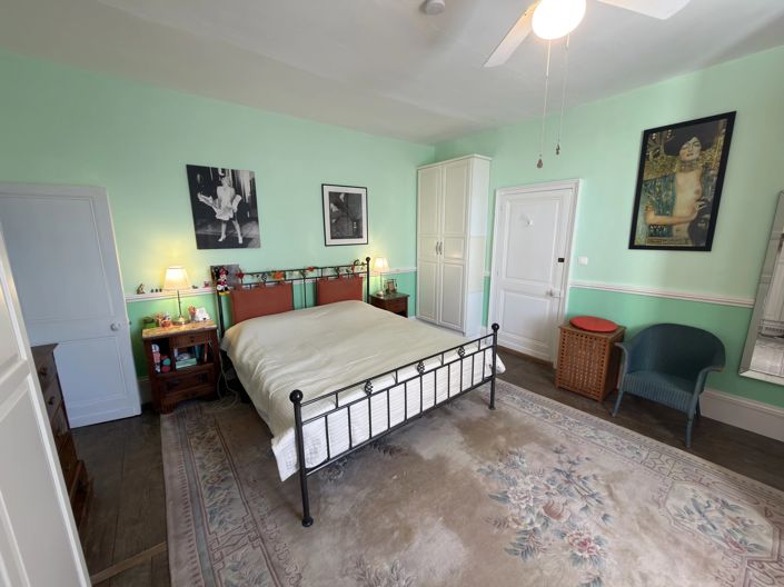 Image No.15-5 Bed House for sale