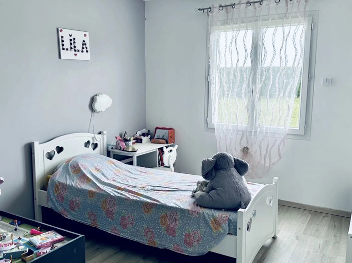 Image No.9-3 Bed House for sale