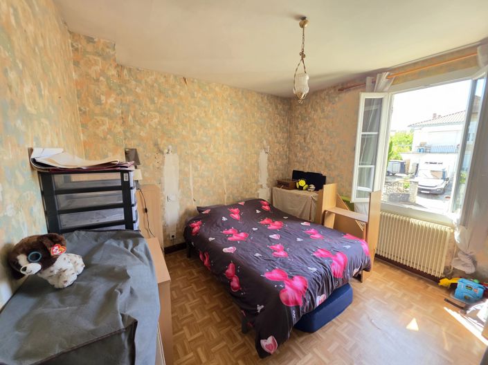 Image No.10-3 Bed Village House for sale