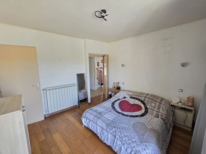 Image No.9-3 Bed Village House for sale