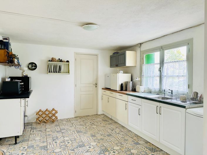 Image No.3-3 Bed House for sale