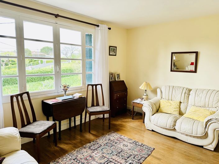 Image No.5-3 Bed House for sale