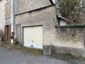 ec858100b4c3ec2cf8475871138f0db2d77a170d3b409