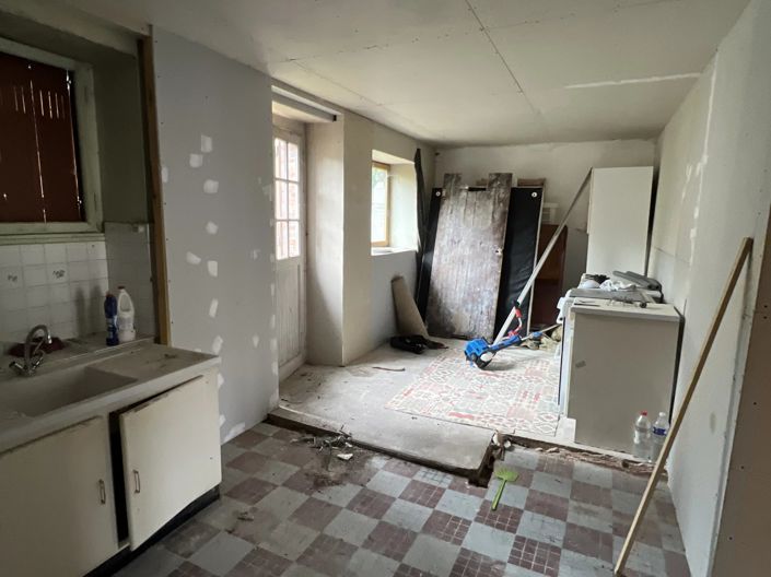 Image No.6-3 Bed House for sale