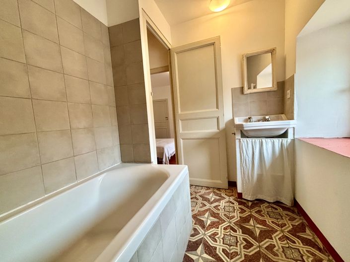 Image No.14-4 Bed House for sale