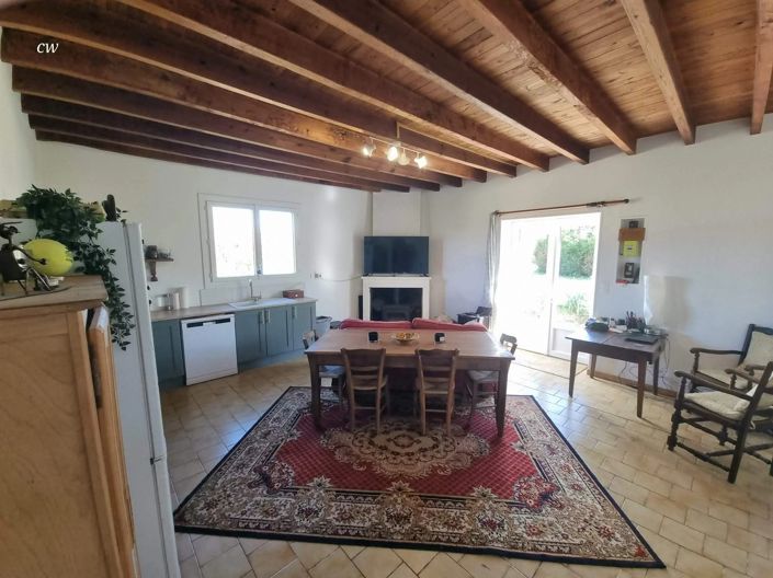 Image No.9-4 Bed House for sale