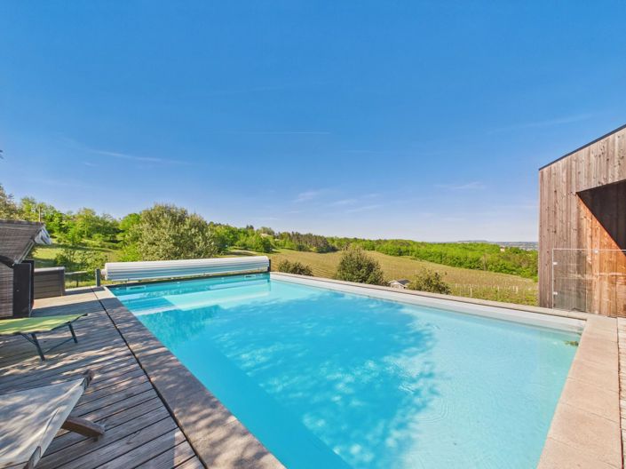 Image No.13-5 Bed House for sale