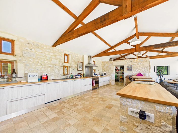 Image No.3-Maison de 4 chambres à vendre à Issigeac