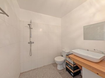 ad086c08001025629be11231c1cb75a459c8406174408