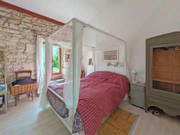 17d4939fc2f28fd60f8bae26ffc8f9ac807c3866d2408