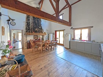 d7decf8e2299a389aa9265102153f775945bc9332b409