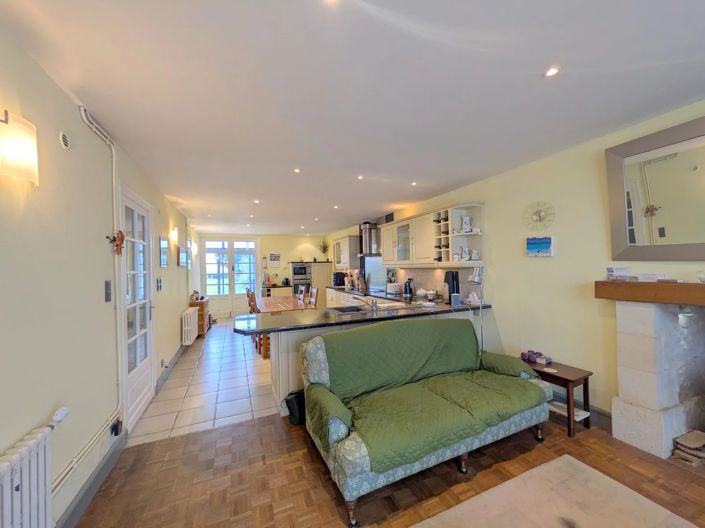 Image No.5-5 Bed Village House for sale