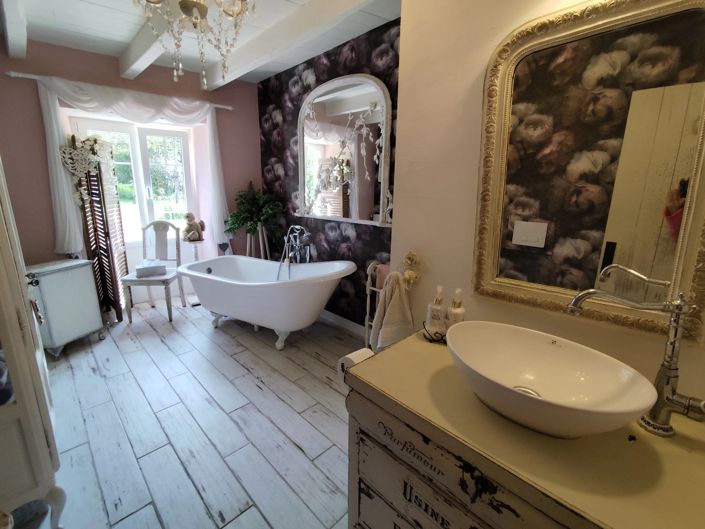 Image No.9-2 Bed Village House for sale