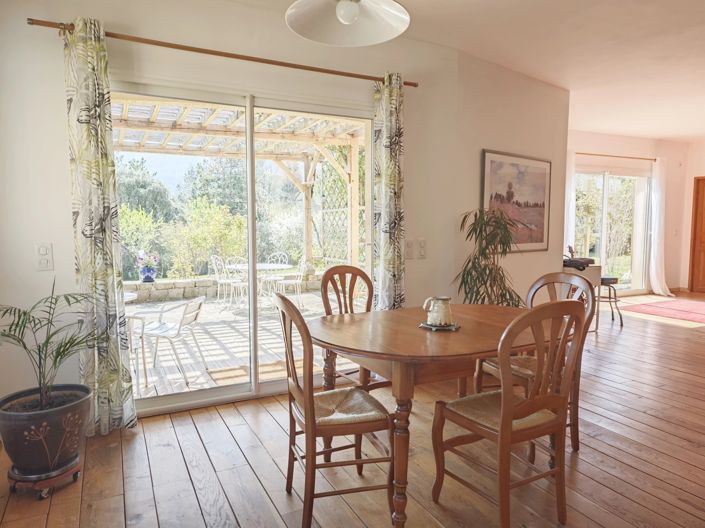 Image No.6-3 Bed House for sale