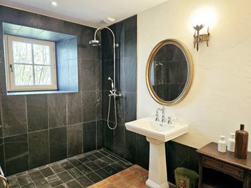 2a2ffd5ff9722590a72b2f2d9def2830ee61c489da400