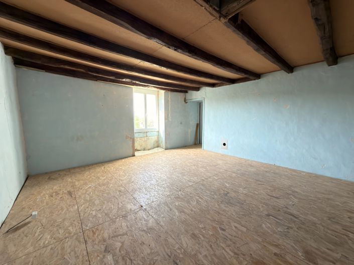 Image No.10-4 Bed House for sale