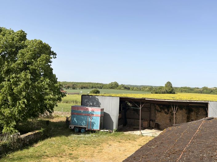 Image No.15-4 Bed House for sale