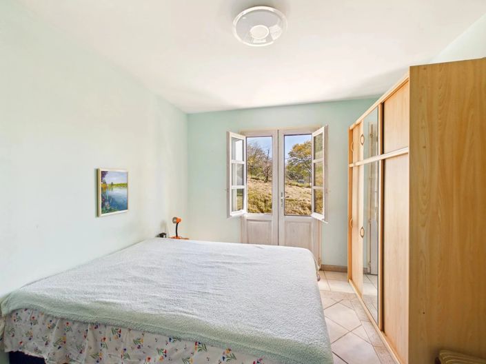 Image No.7-Maison de village de 2 chambres à vendre à Javerlhac-et-la-Chapelle-Saint-Robert