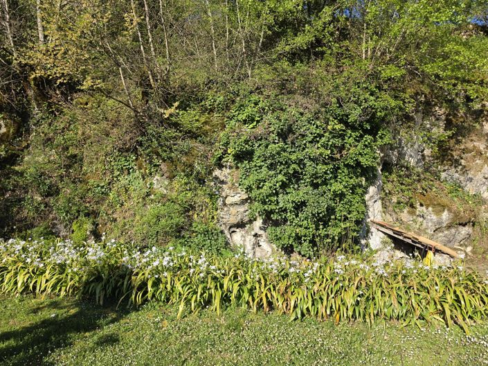 Image No.10-3 Bed House for sale